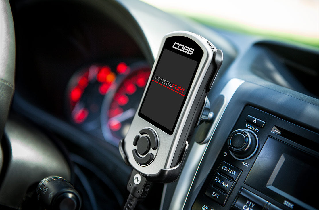 Cobb 02-05 Subaru WRX (2.0L Turbo) AccessPORT V3 w/Silver & Black Faceplates
