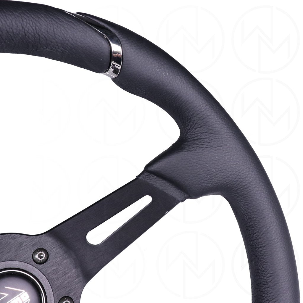 MOMO Gotham Steering Wheel